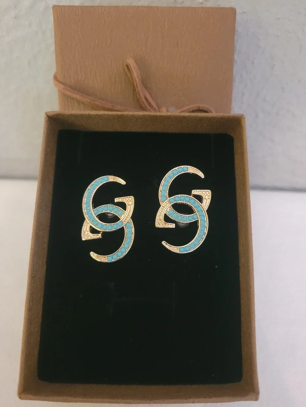 Luxury Style Earrings - Picture 2 of 4